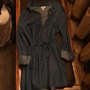 Isabel and Ingrid Maternity top